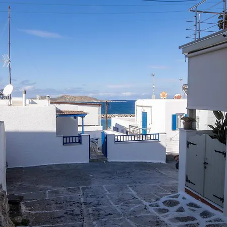 Apartment Breeze Naousa (Paros)
